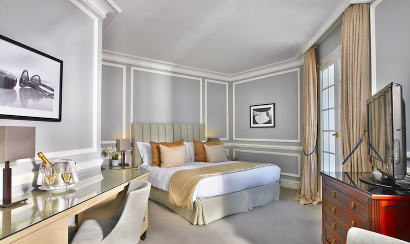 Traumhaft schlafen im Prestige-Doppelzimmer / © Althoff Hotel Villa Belrose