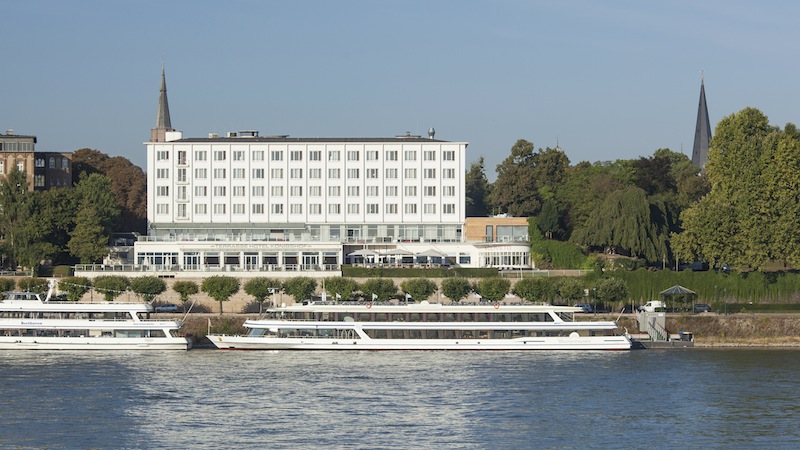 AMERON Hotel Königshof mit privilegierter Lage direkt am Bonner Rhein / © AMERON Hotel Königshof
