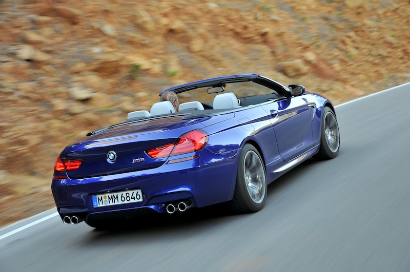 Die meisten sehen das BMW M6 Cabrion nur von hinten. Aber den sonoren und sportlichen Sound hört man nich mit Nachhall / © BMW AG, München