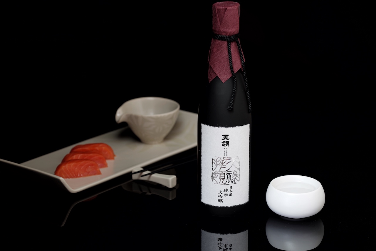 Erstklassiger Sake aus Japan, der Daiginjo Tenroku-hairyo. Ein exklusiver Reiswein der seinesgleichen sucht