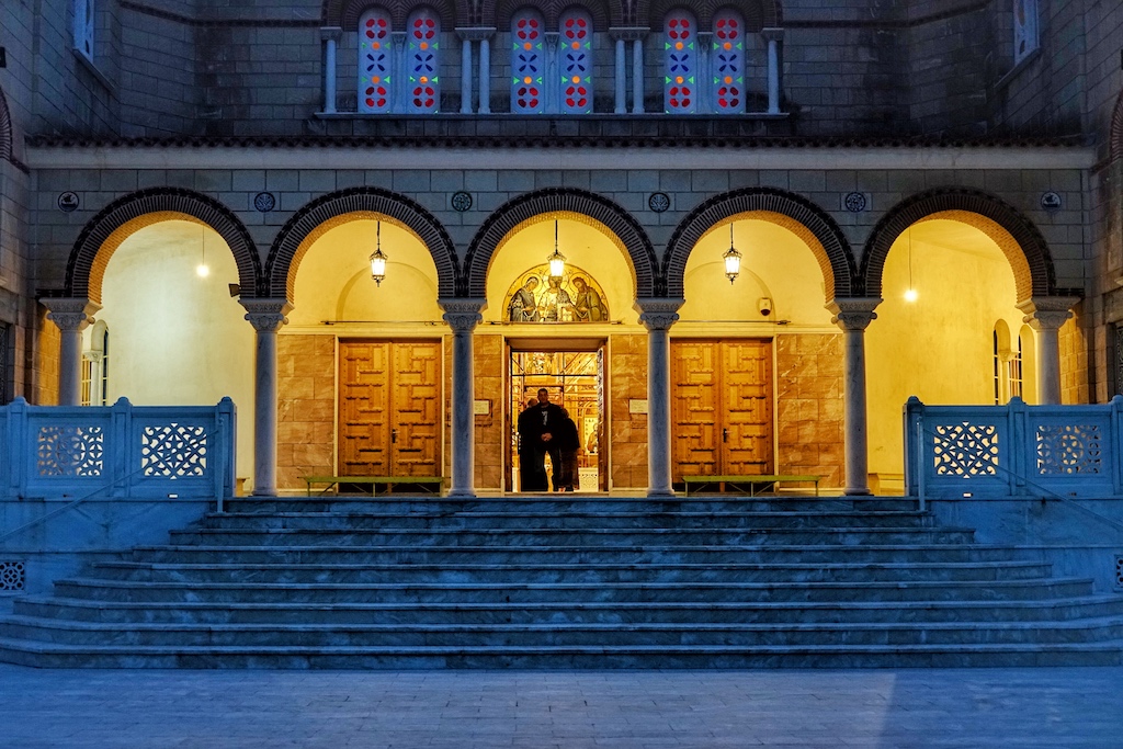 Eingang zur Cathedral Of Saint Nectarios