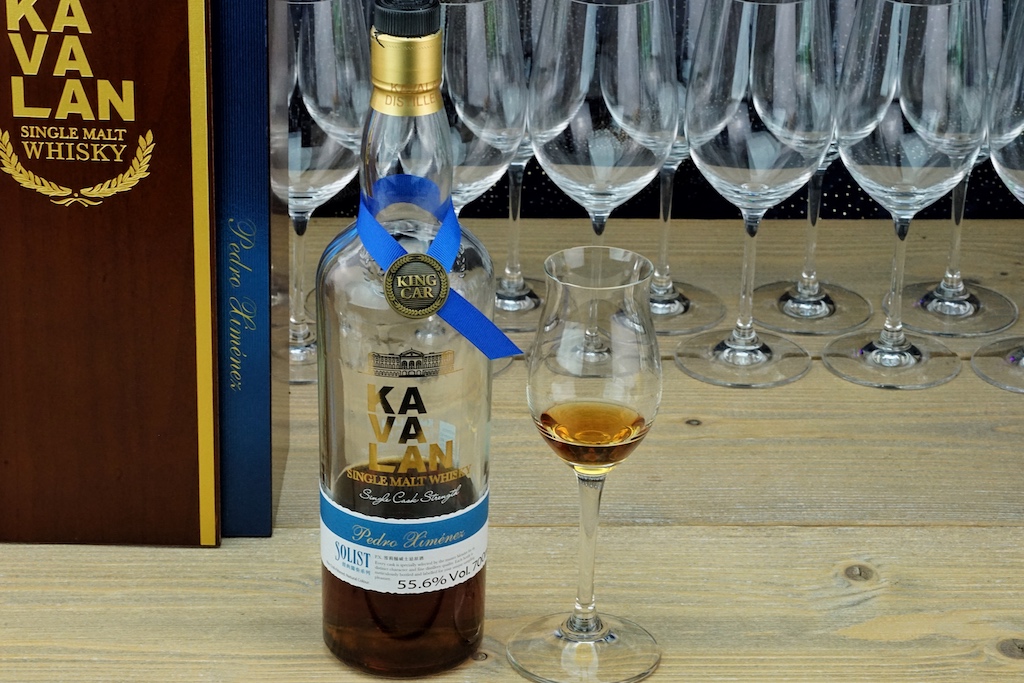 Der KAVALAN Pedro Ximenez Whisky ist ein Single Malt der Extraklasse