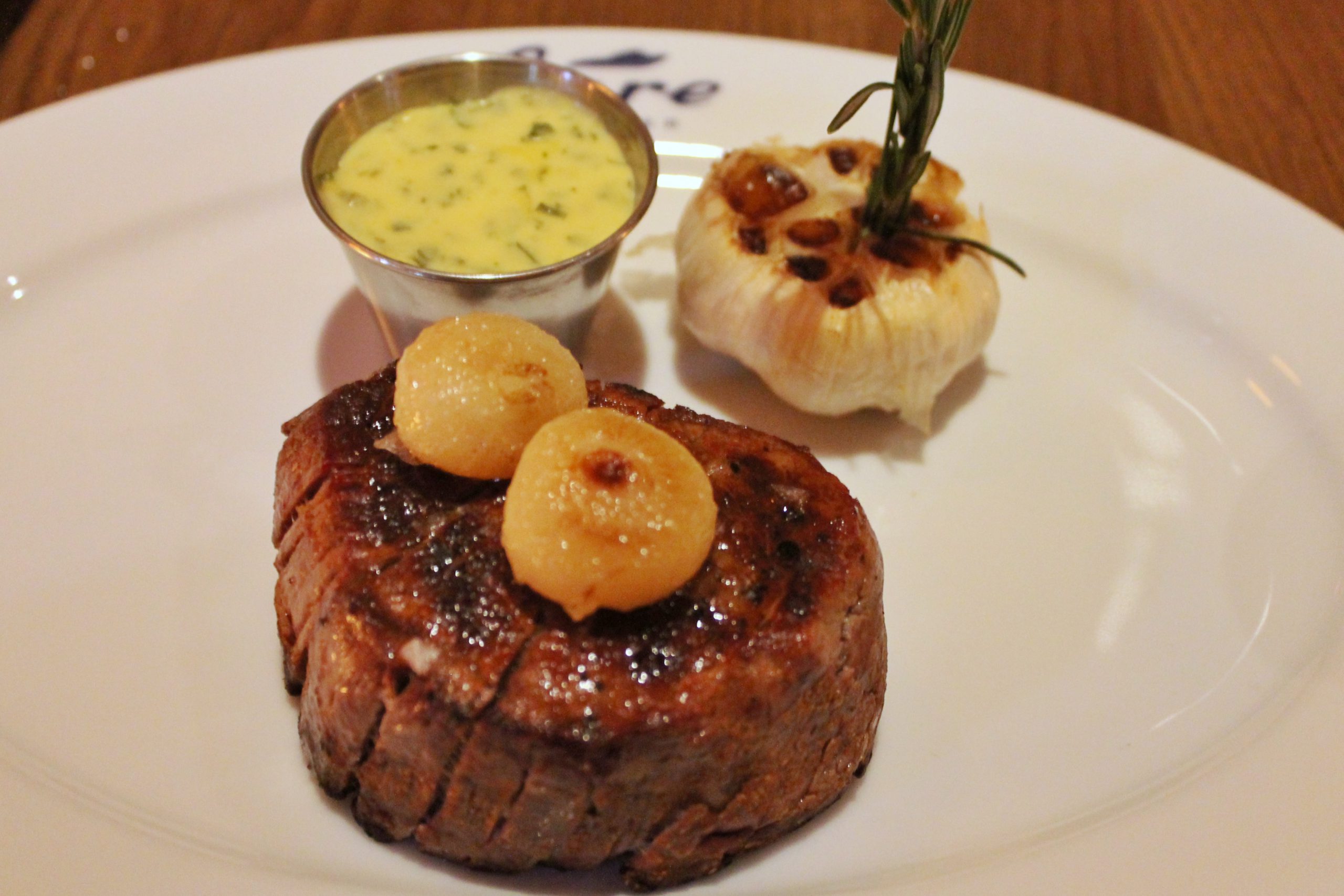 Chicago bietet ein breites Spektrum an luxuriösen Restaurants und ist bekannt für seine erstklassigen Steaks