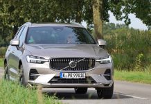 Volvo XC60 Recharge T8 AWD Ultimate Bright