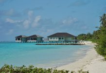 An manchen Orten ist das Leben entspannter, wie im Le Méridien Maldives Resort & Spa